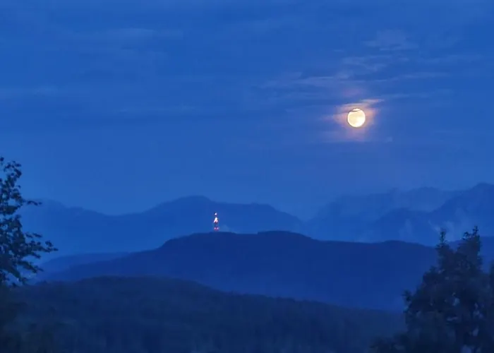 Zauberberg Apartements Apartament Schwarzendorf